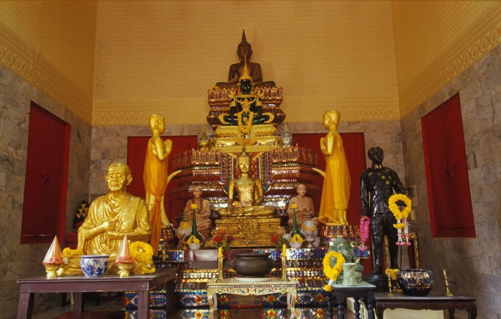 หลวงพ่อปากแดง วัดพราหมณี
